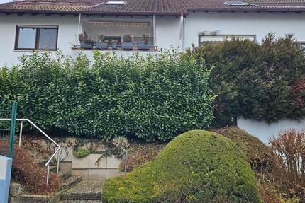 Wohnung Sachsenheim - 3 Zimmer, 75 m&sup2;, 275.000&euro; | Angebot:24851897