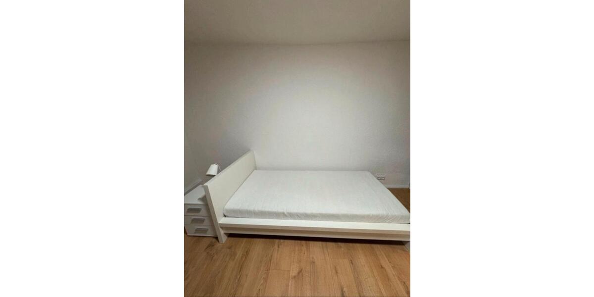 Etagenwohnung Heilbronn Böckingen - 1 Zimmer, 16 m&sup2;, 430&euro; | Angebot:26255009