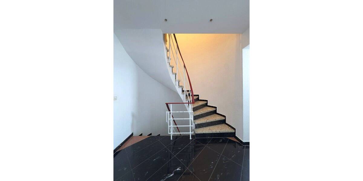 Reihenmittelhaus Sachsenheim / Kleinsachsenheim Kleinsachsenheim - 4 Zimmer, 103 m&sup2;, 395.000&euro; | Angebot:26904091