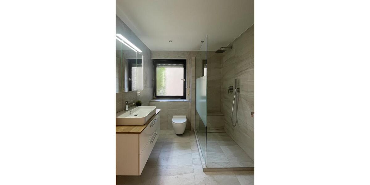 Erdgeschoßwohnung Ludwigsburg Hoheneck - 3 Zimmer, 74 m&sup2;, 1.550&euro; | Angebot:25641342