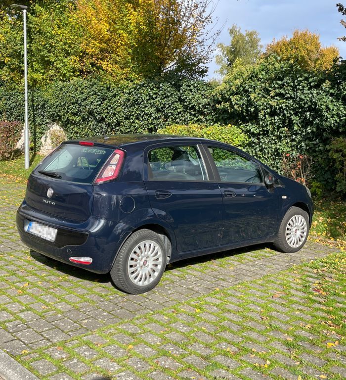 Fiat Punto 112.000 km 2.900 € Kirchberg 71737