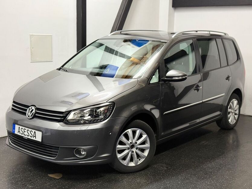 VW Touran 149.200 km 12.999 € Illingen 75428