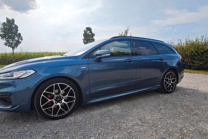 Ford Mondeo 96.000 km 21.900 € Schefflenz 74850