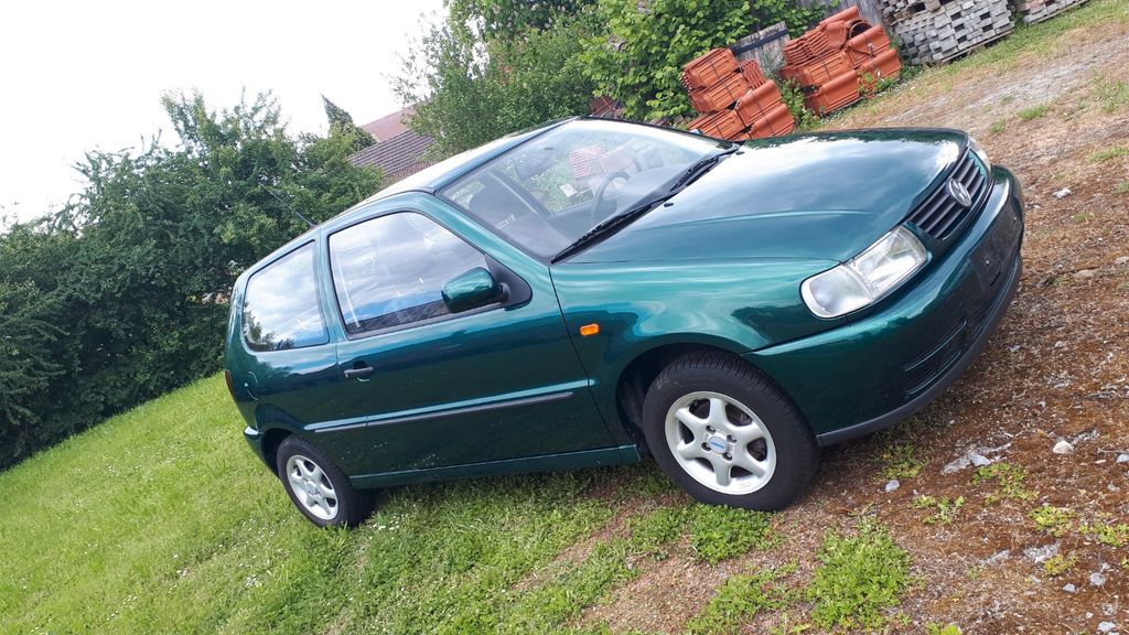 VW Polo 13.750 km 5.500 &euro; Pfedelbach 74629