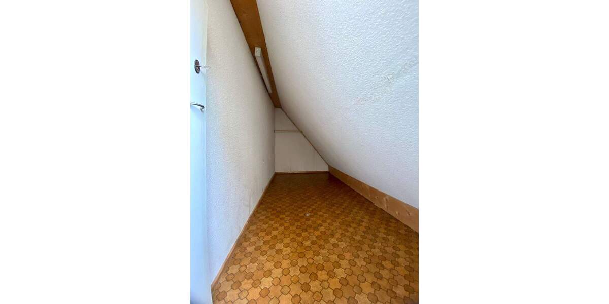 Doppelhaushälfte Zaberfeld Leonbronn - 4 Zimmer, 130 m&sup2;, 198.000&euro; | Angebot:25792268