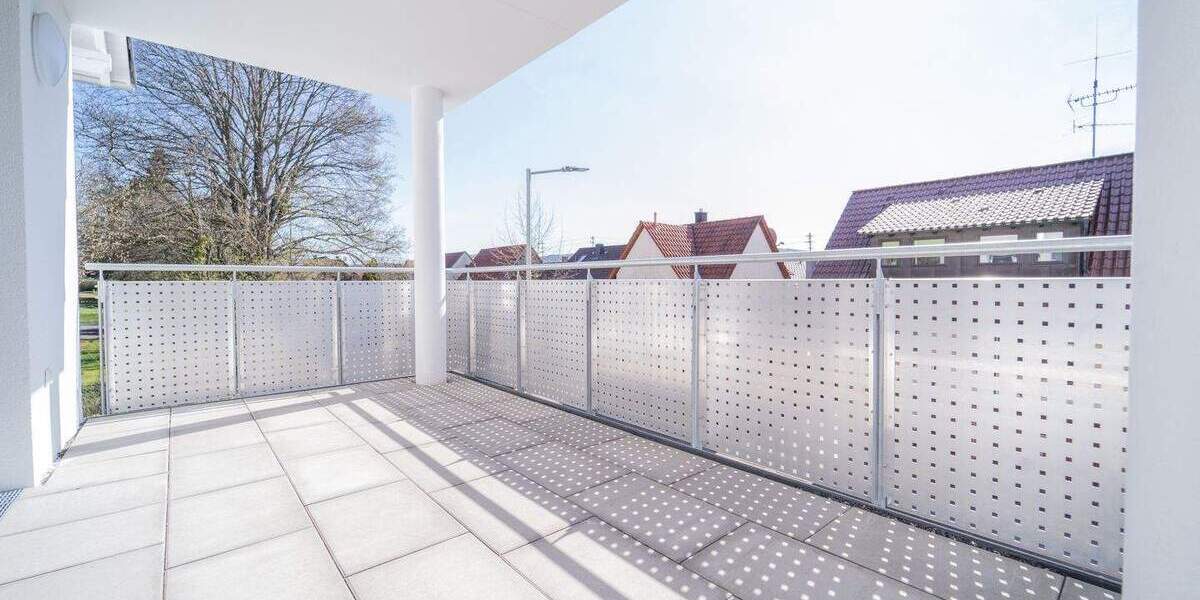 Etagenwohnung Abstatt - 4 Zimmer, 129 m&sup2;, 1.750&euro; | Angebot:24516970