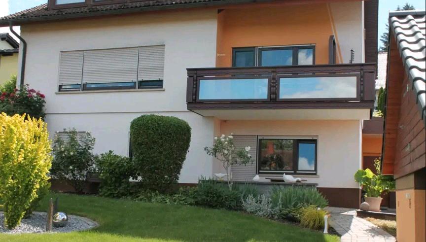 Etagenwohnung Sinsheim - 5 Zimmer, 130 m&sup2;, 1.500&euro; | Angebot:25238712