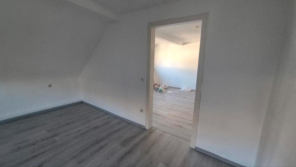 Helle 3,5-Zimmer Wohnung in Steinheim an der Murr 3.5 zimmer