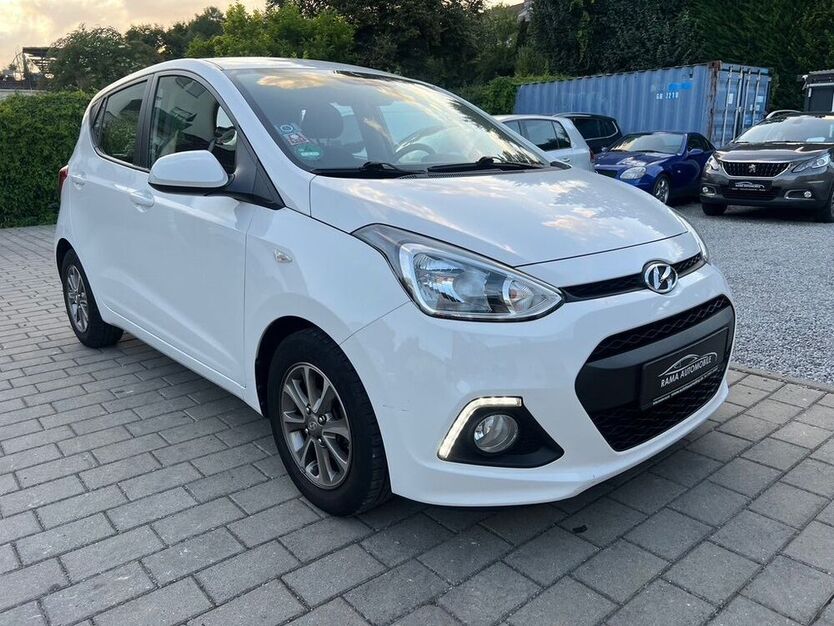 i10