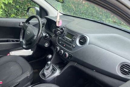 Hyundai i10 90.000 km 6.300 &euro; Vaihingen an der Enz 71665