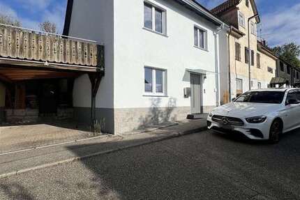 Haus Sachsenheim - 4 Zimmer, 88 m&sup2;, 399.000&euro; | Angebot:25201109