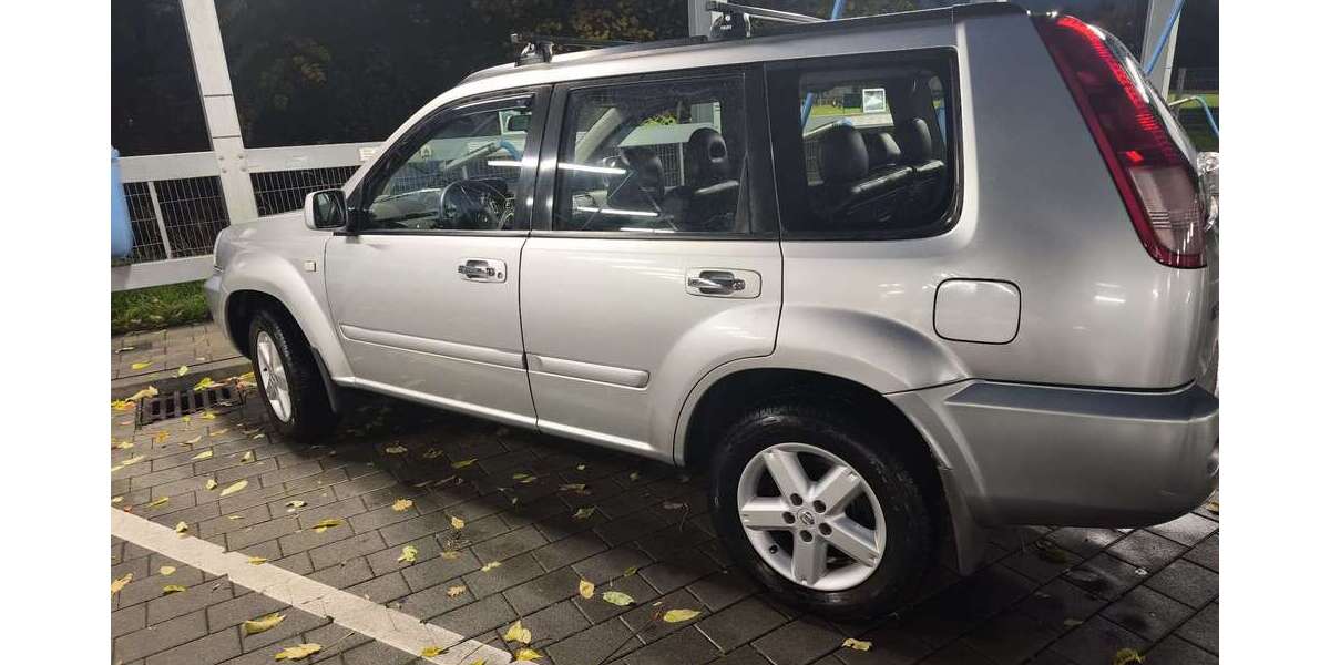 Nissan X-Trail 213.000 km 3.500 € Böckingen (Heilbronn) 74080