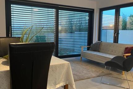 Ideal für Pendler & Paare – 2 Zimmer Neubauwohnung in Top-Lage zimmer