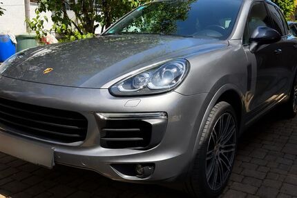Porsche Cayenne 99.600 km 35.500 &euro; Sachsenheim 74343