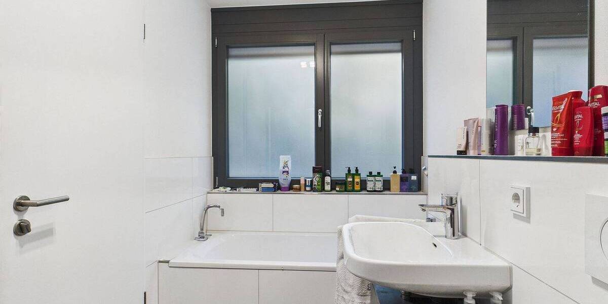 Moderne Eleganz trifft auf Gemütlichkeit 4 zimmer