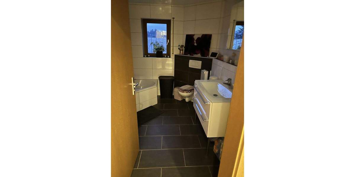 Etagenwohnung Sinsheim Reihen - 4 Zimmer, 100 m&sup2;, 289.000&euro; | Angebot:25467924