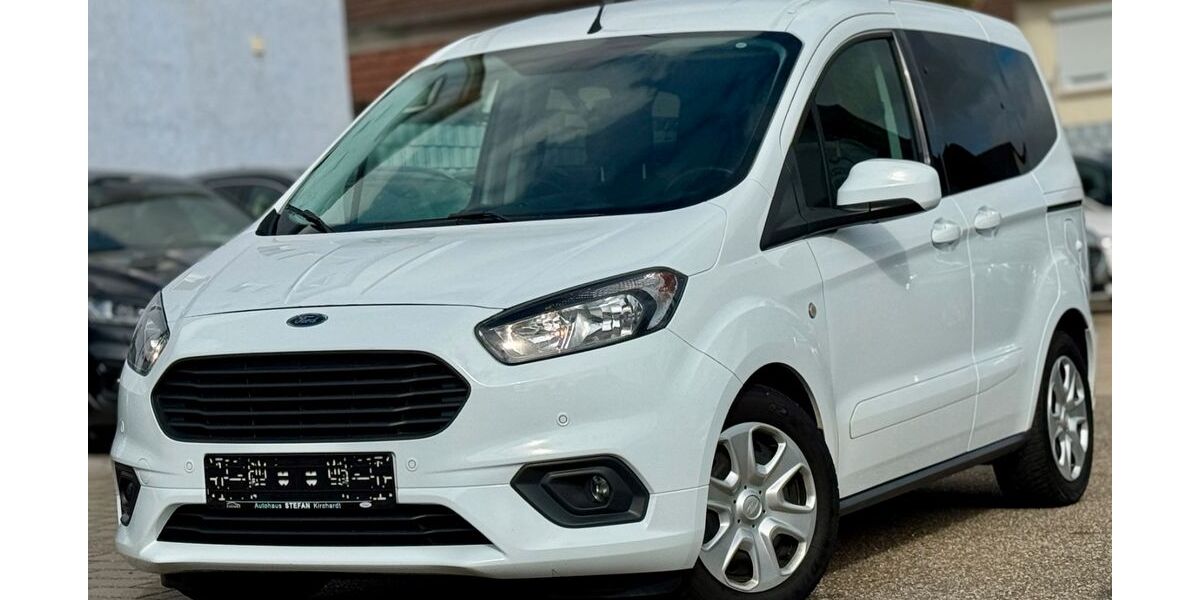 Ford Tourneo Courier 42.639 km 15.990 € Kirchardt 74912