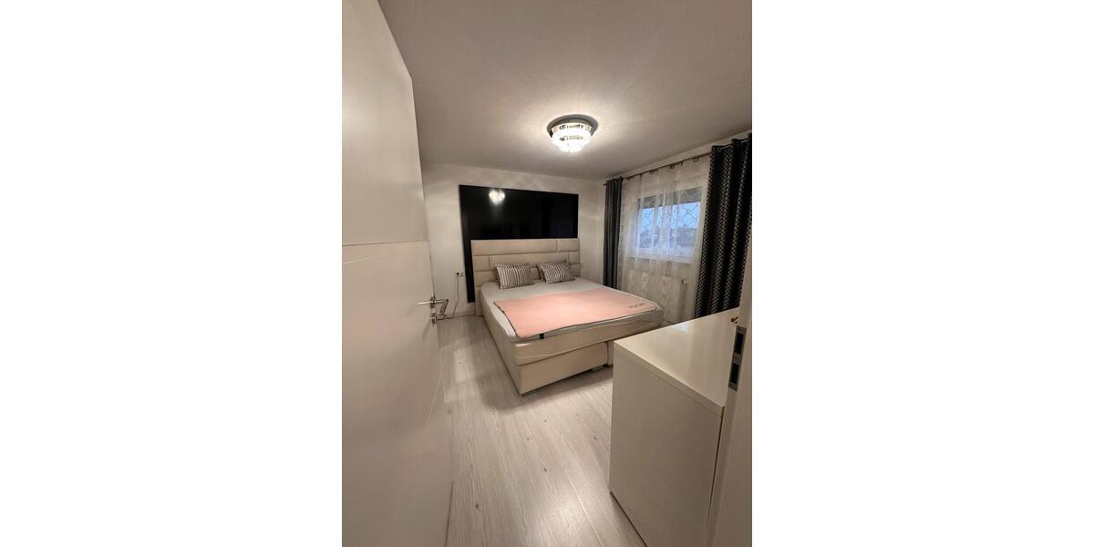 Reihenmittelhaus in HEILBRONN ZENTRAL GELEGEN 5 zimmer