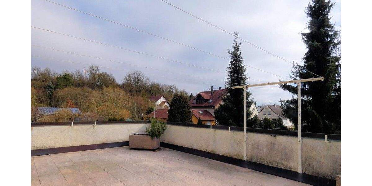 Etagenwohnung Heilbronn Biberach Biberach - 4 Zimmer, 137 m&sup2;, 1.100&euro; | Angebot:25278319