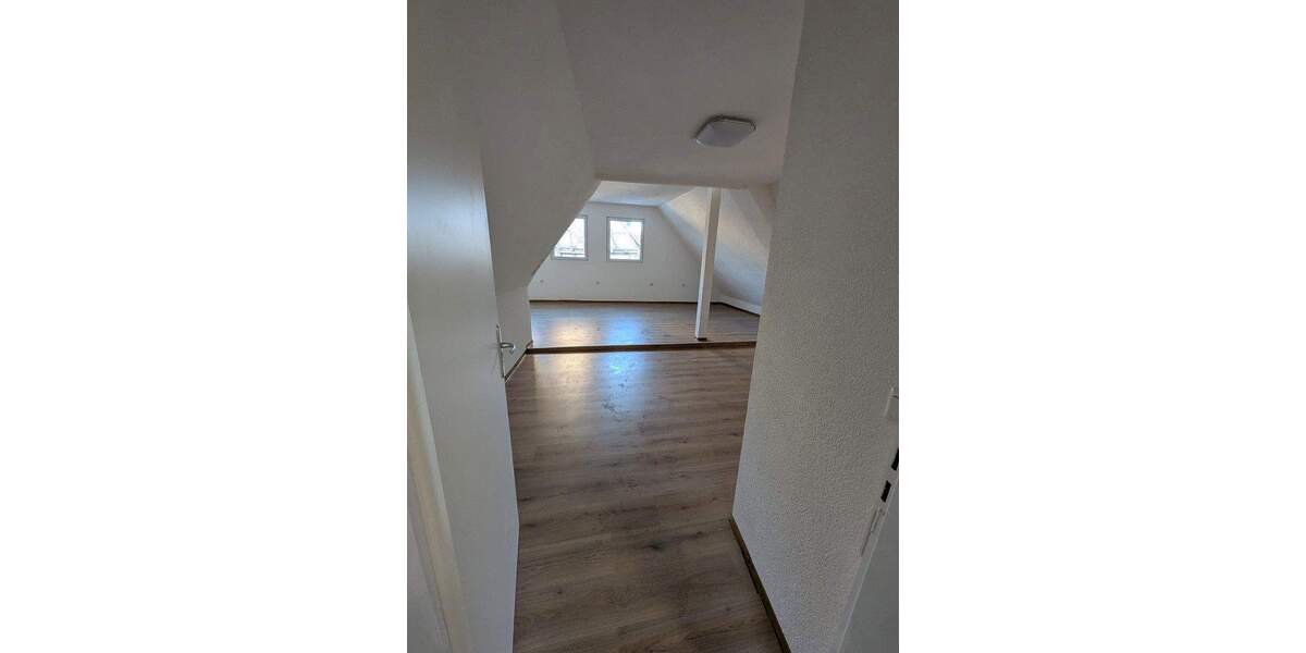 Etagenwohnung Stetten a. H. Schwaigern Stetten - 3 Zimmer, 90 m&sup2;, 550&euro; | Angebot:26587275