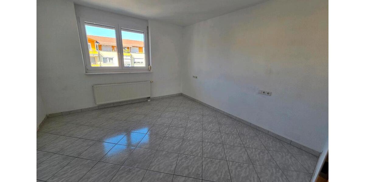 Maisonettenwohnung Brackenheim - 4 Zimmer, 121 m&sup2;, 1.520&euro; | Angebot:26567975
