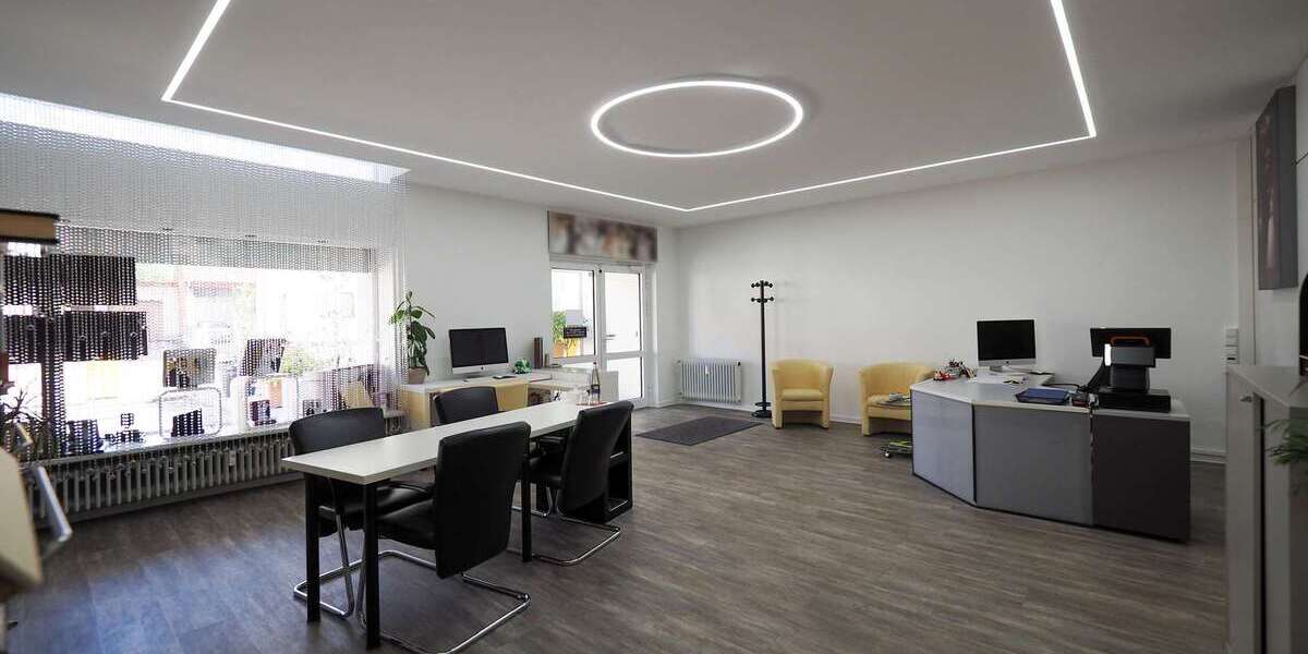 Barrierefreie Büro-Praxiseinheit im Ortskern 4 zimmer