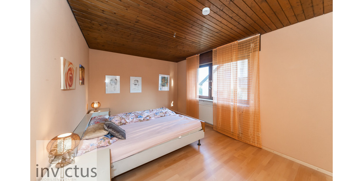 Ein Zuhause, das Größe zeigt – lichtdurchflutet, elegant, und einfach cool - mit Garten und Garage in ruhiger Lage 10 zimmer