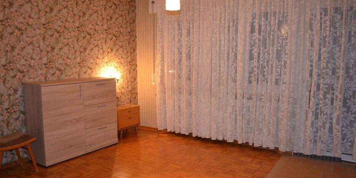 Freistehend und mit großem Garten 6 zimmer