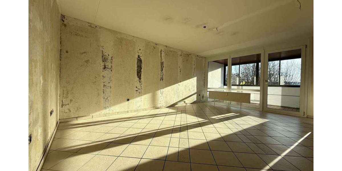 Etagenwohnung Ludwigsburg Hoheneck - 4 Zimmer, 101 m&sup2;, 349.000&euro; | Angebot:24900417