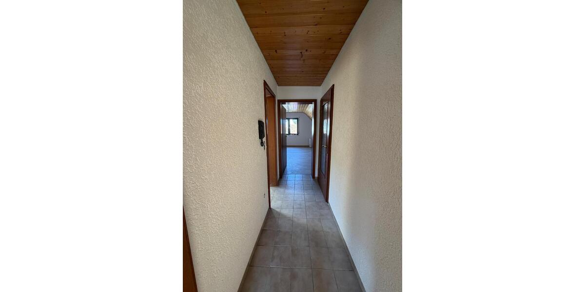 Dachgeschoßwohnung Bad Rappenau - 2 Zimmer, 45 m&sup2;, 550&euro; | Angebot:26384419