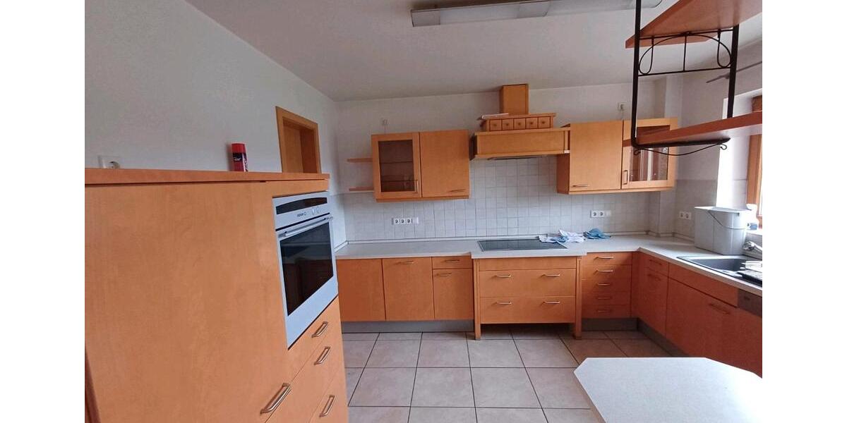 Erdgeschoßwohnung Haßmersheim - 3.5 Zimmer, 118 m&sup2;, 1.200&euro; | Angebot:26438204