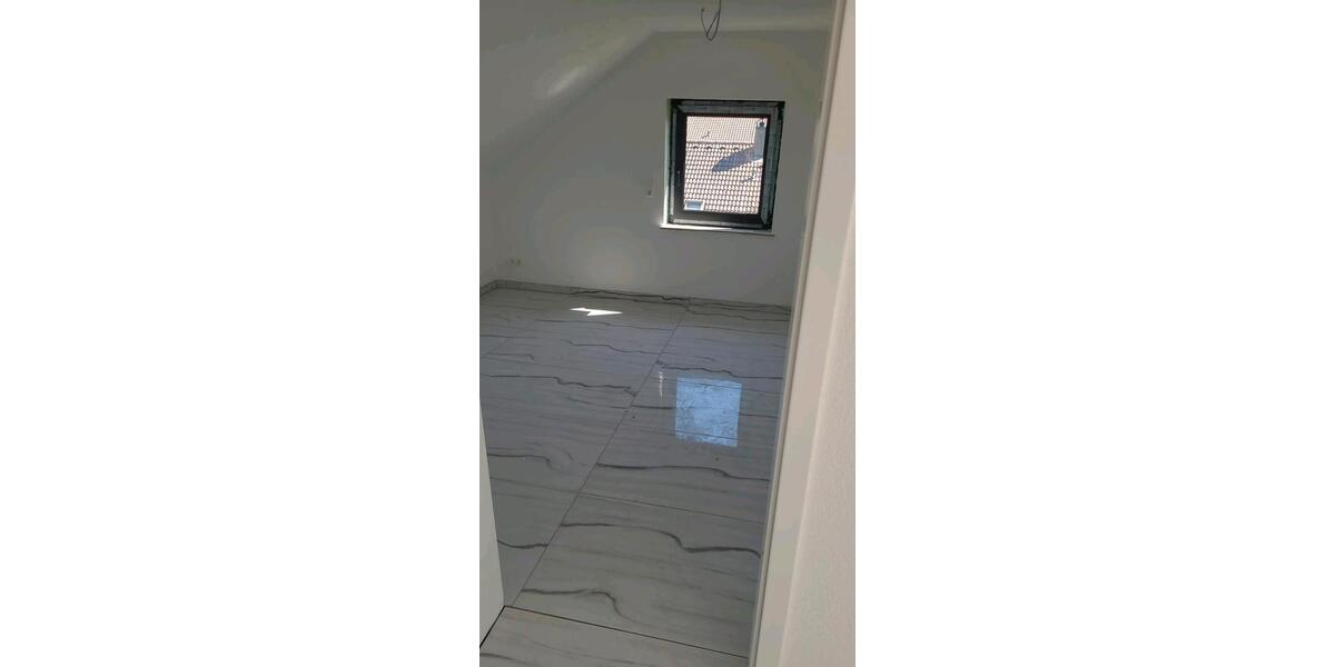 Dachgeschoßwohnung Heilbronn Horkheim - 3 Zimmer, 62 m&sup2;, 900&euro; | Angebot:26297524