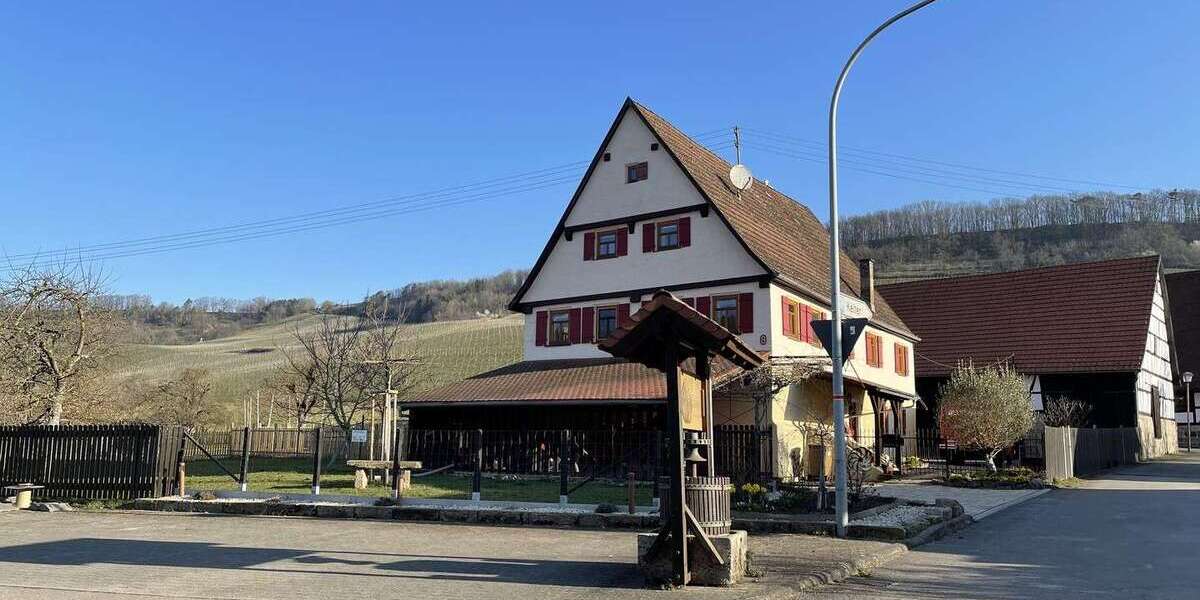 Einfamilienhaus Bretzfeld Geddelsbach - 8 Zimmer, 180 m&sup2;, 670.000&euro; | Angebot:26788906