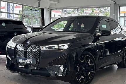BMW iX 21.990 km 72.900 € Vaihingen / Enz 71665