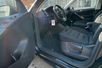 VW Tiguan 233.370 km 4.150 &euro; Elztal 74834