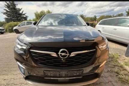 Opel Grandland (X) 89.000 km 16.300 &euro; Heilbronn 74078