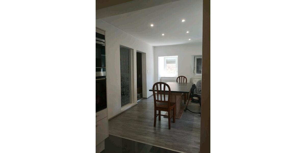 Einfamilienhaus Elztal - 6 Zimmer, 162 m&sup2;, 374.000&euro; | Angebot:26763000
