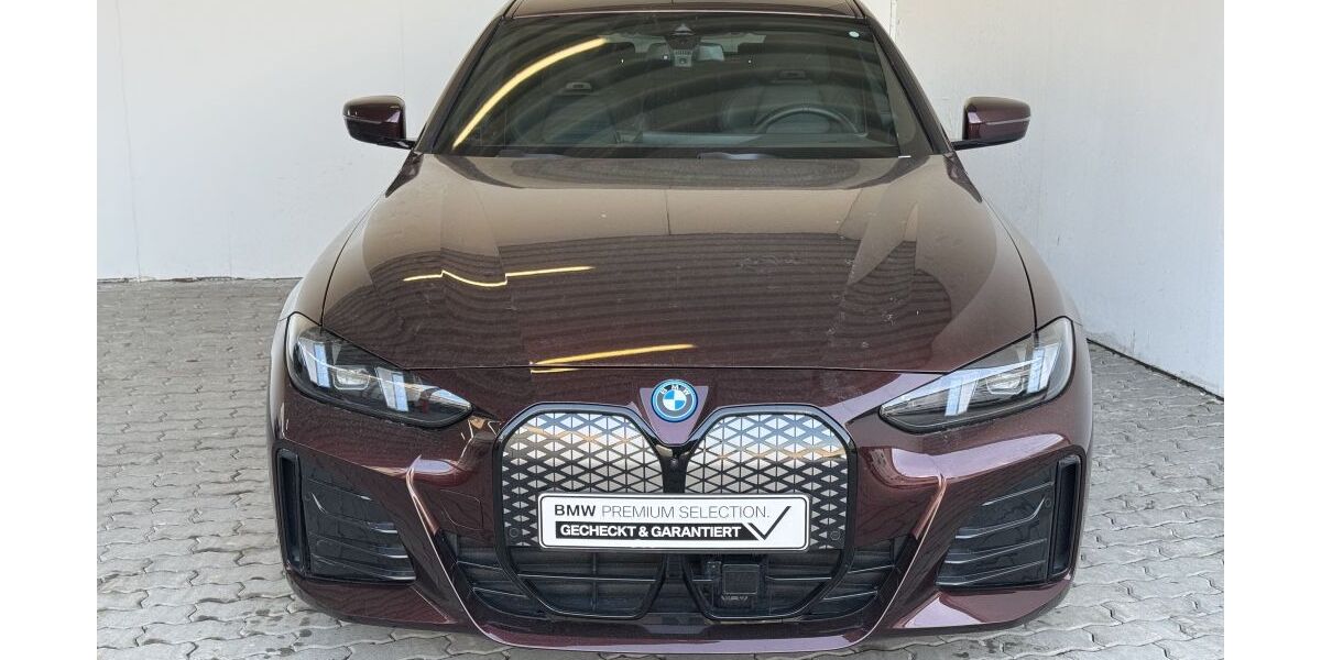 BMW i4 3.206 km 53.290 &euro; Heilbronn 74076