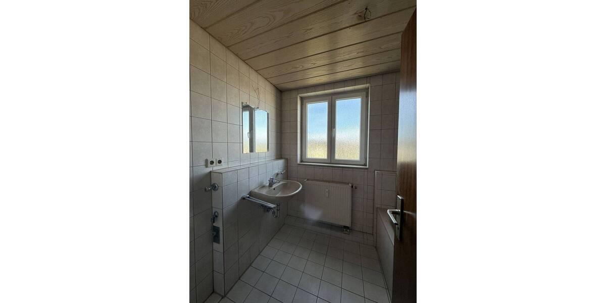 Etagenwohnung Bad Friedrichshall Plattenwald - 3 Zimmer, 81 m&sup2;, 259.000&euro; | Angebot:26192030