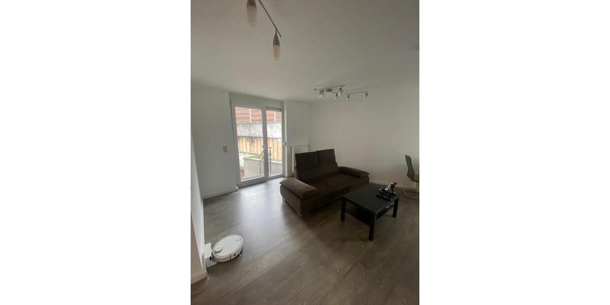 Erdgeschoßwohnung Bad Friedrichshall - 3 Zimmer, 82 m&sup2;, 1.100&euro; | Angebot:26344909