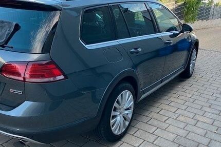 VW Golf 194.000 km 14.900 &euro; Leingarten 74211