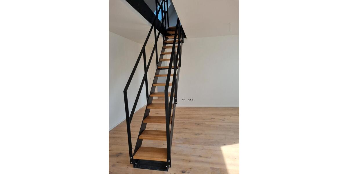 Dachgeschoßwohnung Neckarsulm - 3 Zimmer, 90 m&sup2;, 1.350&euro; | Angebot:26679240