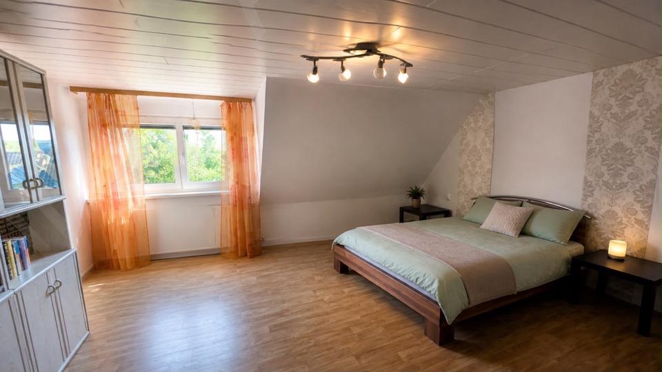Mehrfamilienhaus, Wohnhaus Bietigheim-Bissingen Bissingen - 11 Zimmer, 300 m&sup2;, 450.000&euro; | Angebot:27079489