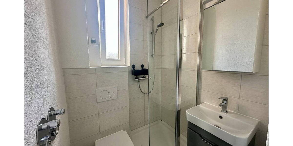 Etagenwohnung Heilbronn - 3 Zimmer, 77 m&sup2;, 450&euro; | Angebot:26358803