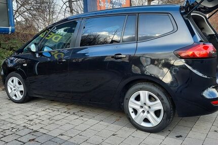Opel Zafira Tourer 237.500 km 6.200 &euro; Marbach am neckar 71672