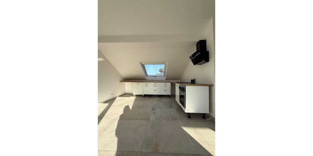 Mehrfamilienhaus, Wohnhaus Ludwigsburg Ost - 8 Zimmer, 234 m&sup2;, 745.000&euro; | Angebot:25154817