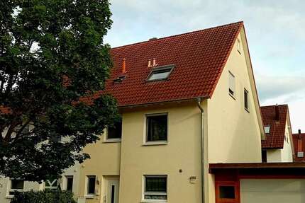 Haus zum Kaufen in Neckarsulm 590.000 € 160 m² 7 zimmer