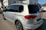VW Touran Sound BMT/Start-Stopp Navi ACC 157.000 km 10.990 &euro; Neckarsulm 74172