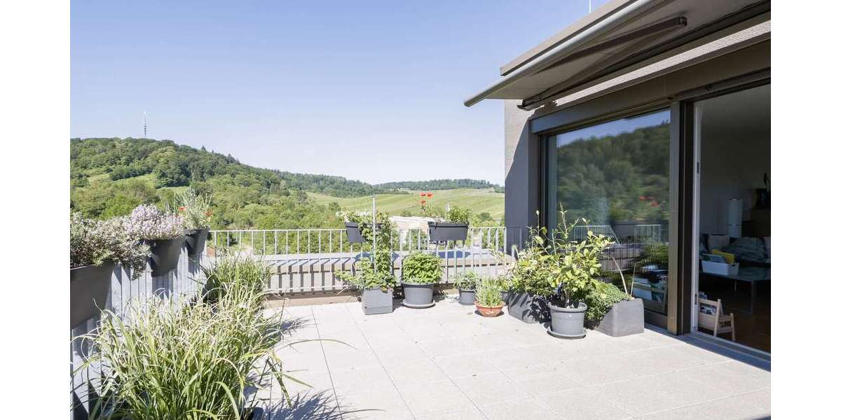 Etagenwohnung Weinsberg - 5 Zimmer, 185 m&sup2;, 2.300&euro; | Angebot:26748051