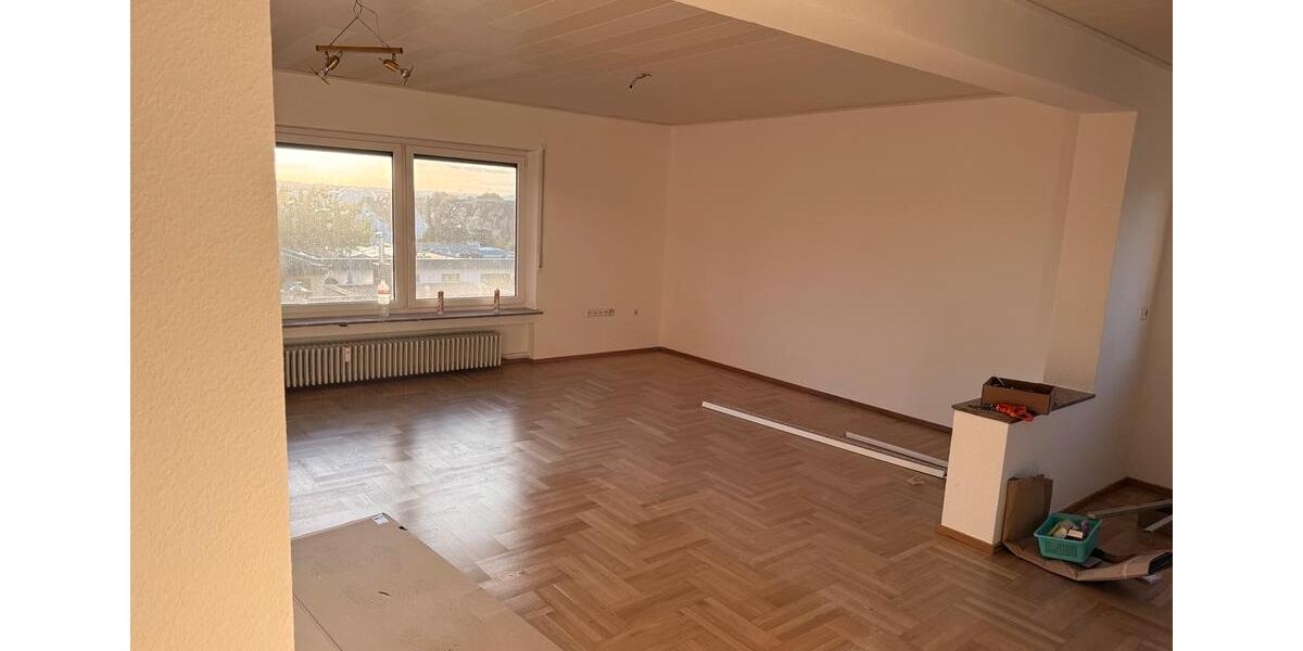 Etagenwohnung Neckarsulm - 4.5 Zimmer, 106 m&sup2;, 1.350&euro; | Angebot:26348724